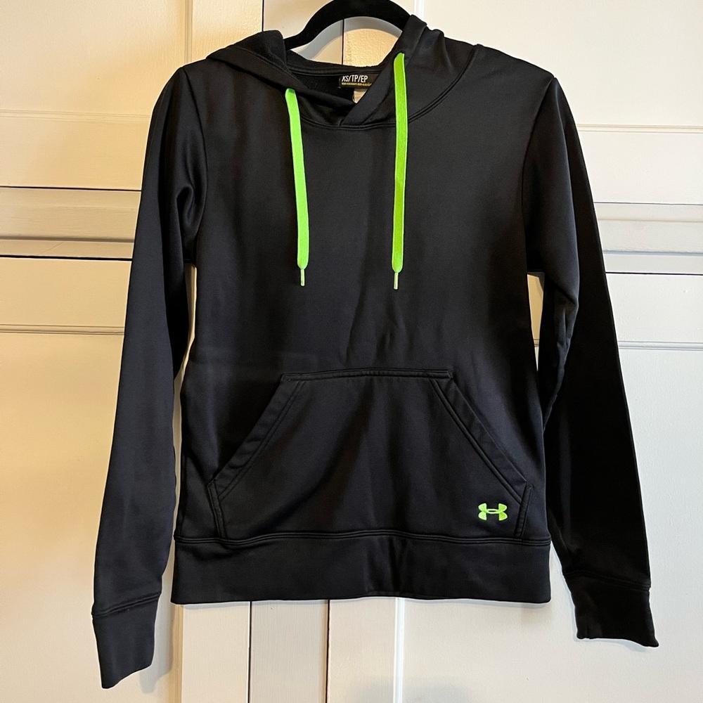 Under Armour sweatshirt